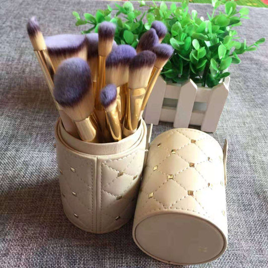 Makeup brush set 12 makeup bucketsElevate your makeup game with the Plush Fashions Shop Vintage Summer Spice Makeup Brush Set! This set includes 12 high-quality brushes made of man-made fiber for a smake up bucketPlush Fashions ShopPlush Fashion Shop