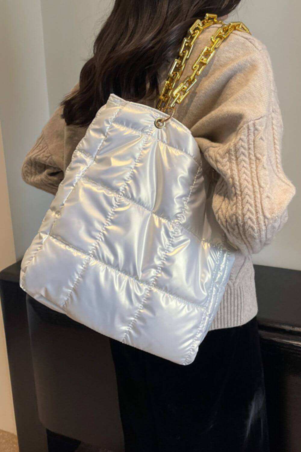 Ladies Bubble Texture Chain Handbag