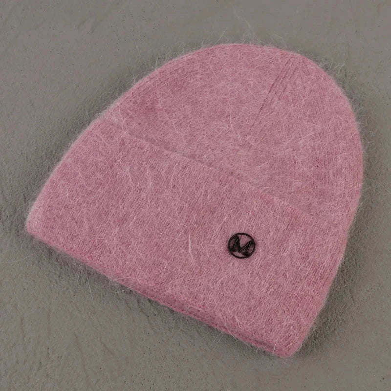 Women solid color fur knitted bonnet, warm pink ski beanie.