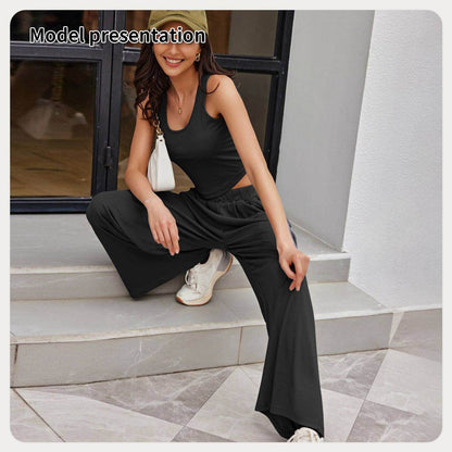 Women's fashion simple solid color suit in black, model presentation.