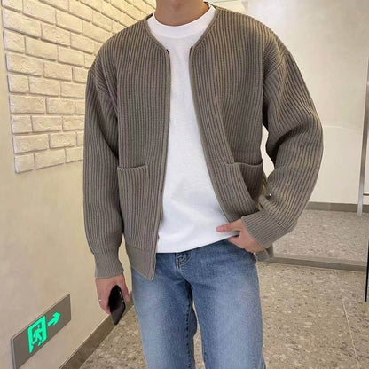 Men's zip-up knitted funnel neck sweater, loose fit, high-quality comfort.